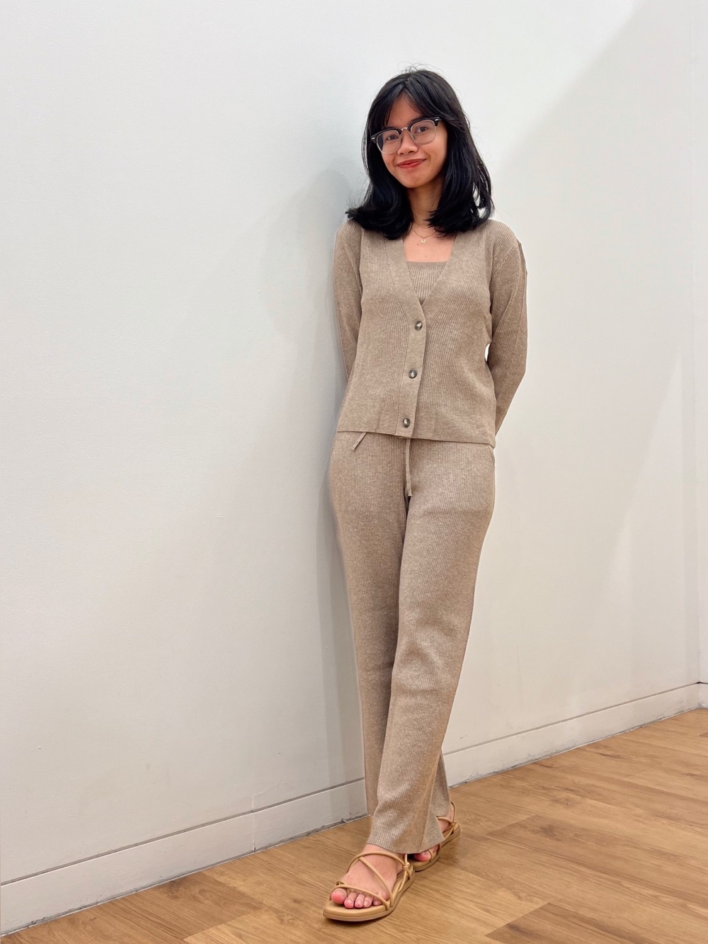 Uniqlo Gray Ribbed Knit Cardigan & Lounge Pants Set